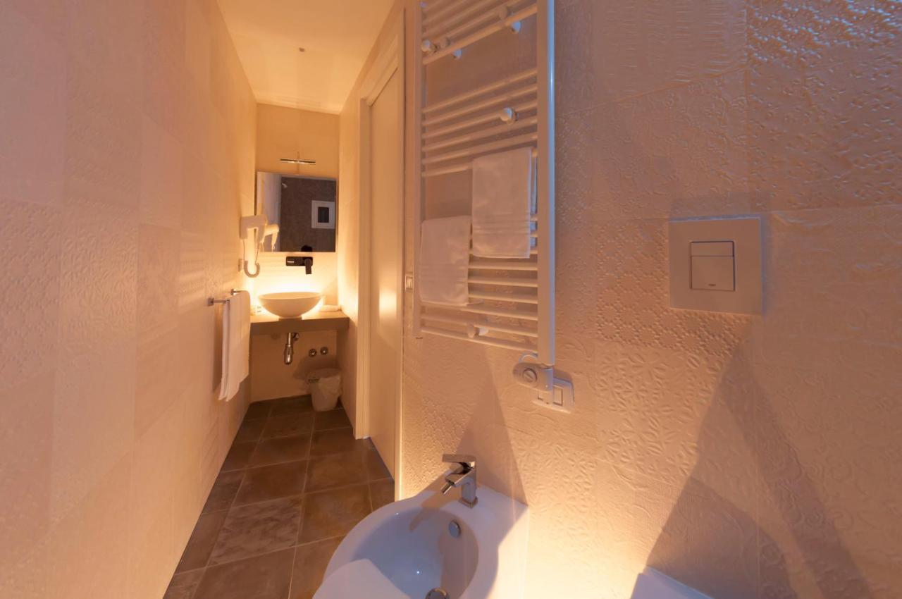 Terrazza Santa Barbara Hotel มาเตรา ภายนอก รูปภาพ